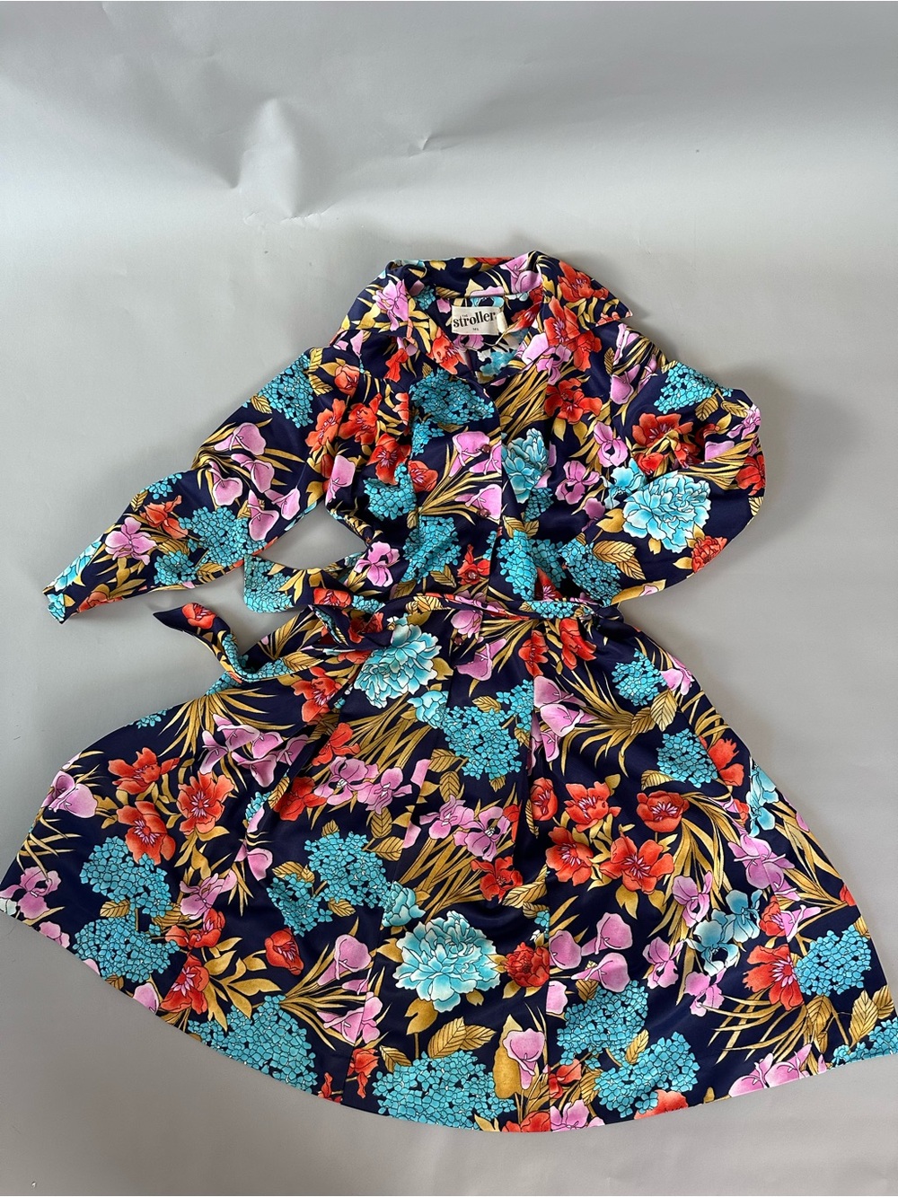 1970’s Vintage Floral Navy Button-Front Dress